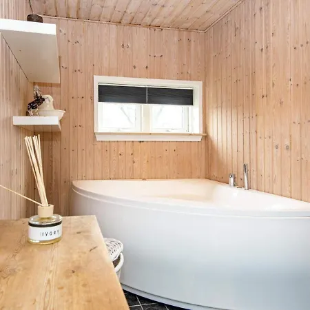Holiday home Lx *